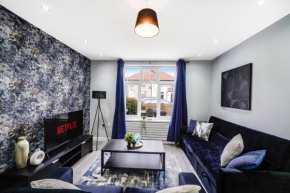 Exquisite London Home - Parking - Sleeps 10